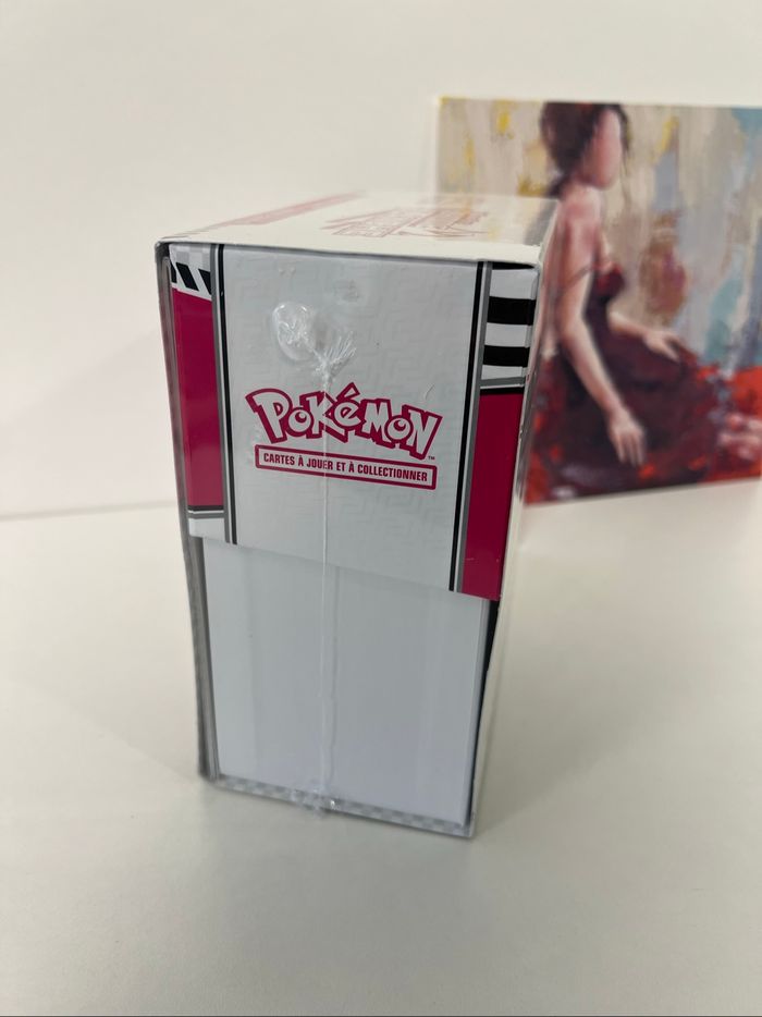 ETB Pokémon EV10.5 :  Flamme Blanche - photo numéro 3