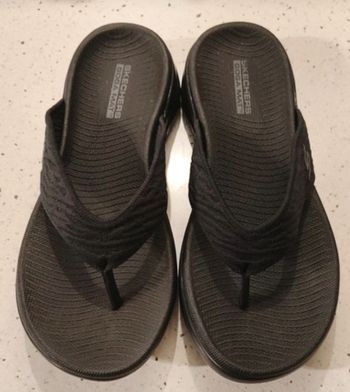 Tong Skechers femme neuf 37