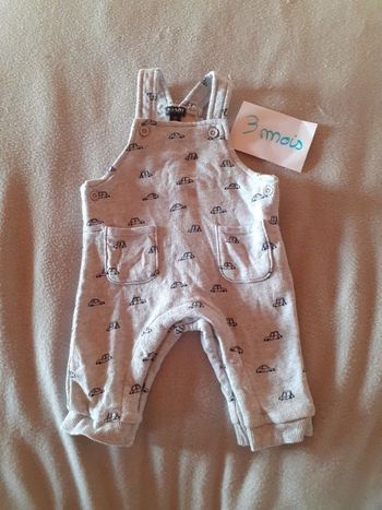 Salopette petite voiture