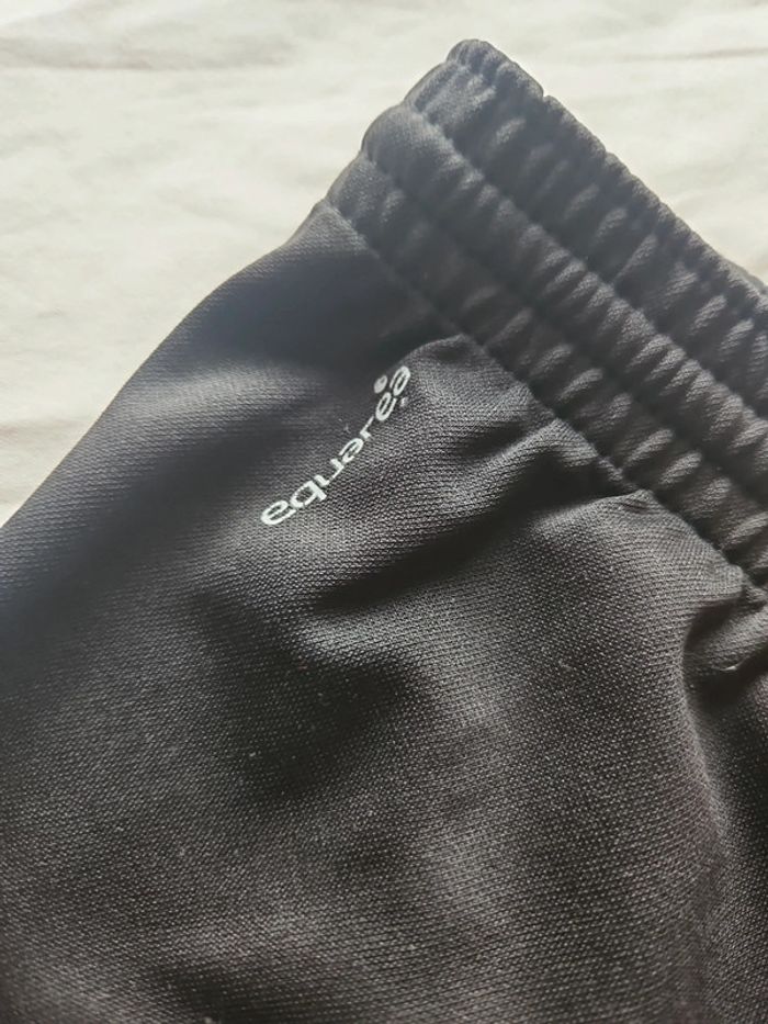 Lot 2 shorts decathlon 10 ans - photo numéro 4