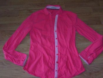 Chemise CACHE CACHE framboise fuchsia taille 36 TBE