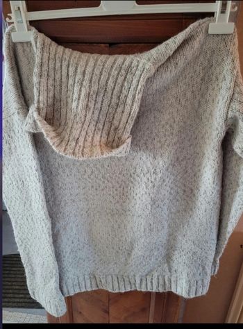 Pull col roulé Beige avec mailles en fil doré 
la redoute T42/44