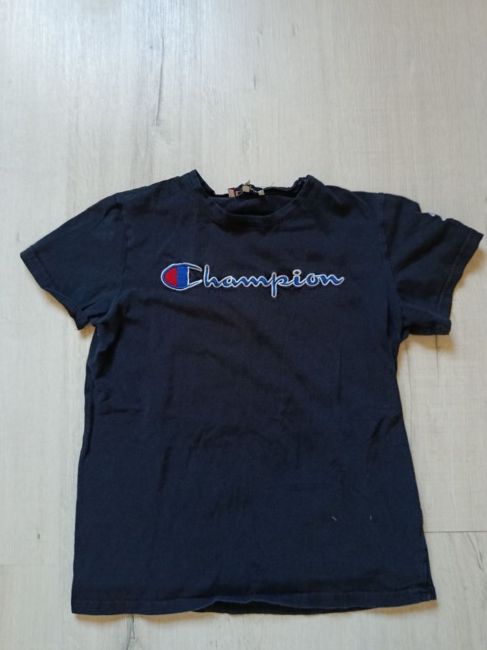 Tee-shirt marque champion taille M