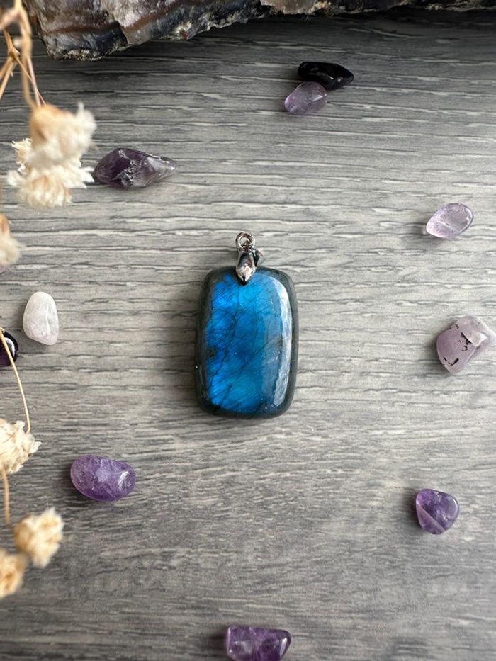 Pendentif en labradorite véritable de Madagascar – Pierre naturelle - photo numéro 2