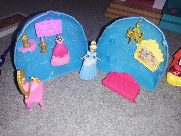 Boîte cendrillon et accessoires - photo numéro 2