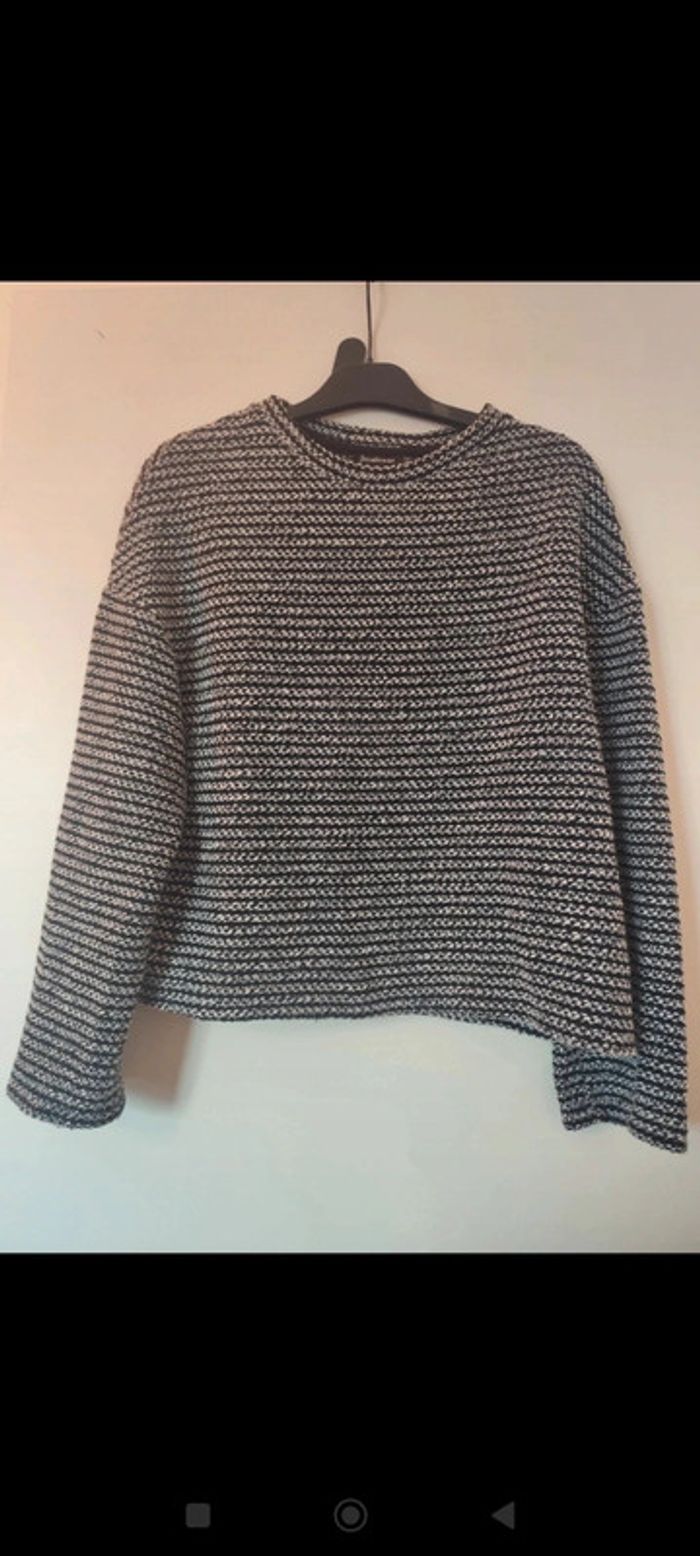 Pull en maille noir et blanc taille L Stradivarius