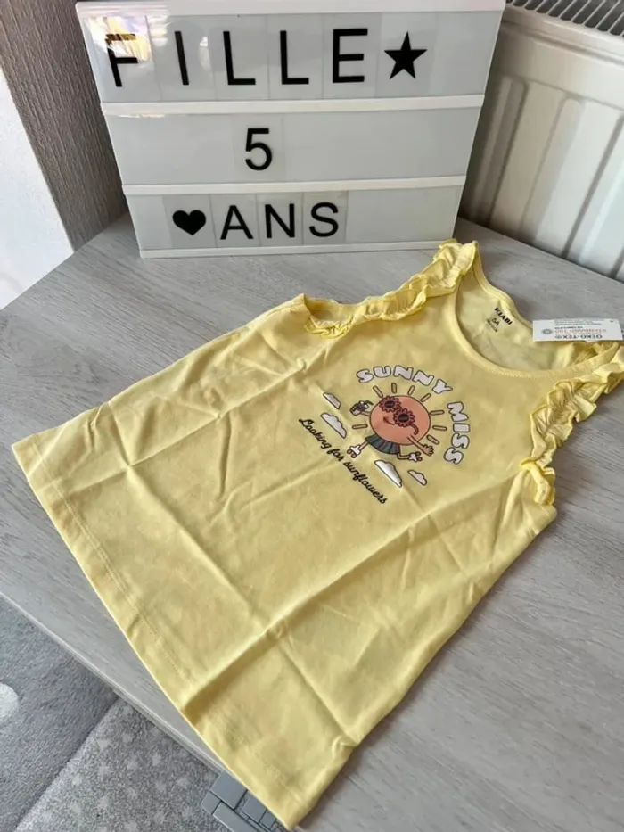 Débardeur jaune Kiabi 5 ans neuf