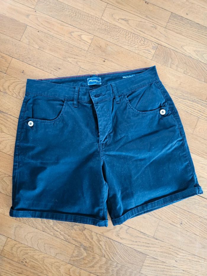 Short femme 
Neuf
