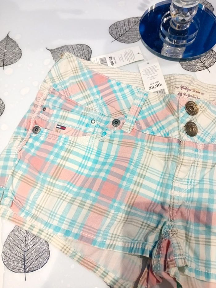 Short tommy hilfiger taille 29 - photo numéro 2