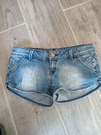 Short taille 36 jennyfer