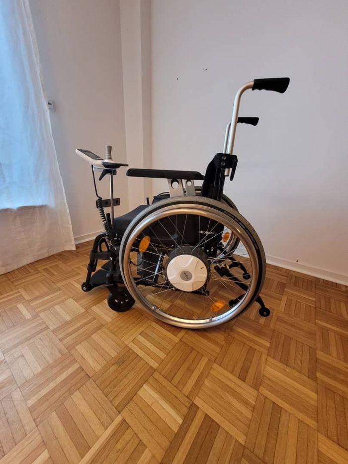 Fauteuil roulant actif Otto Bock Motus 2 CV avec Alber E-Fix 35 avec module Bluetooth - photo numéro 5