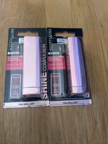 Lot de 2 Rouge à lèvres Maybelline Color Sensational 130 Spicy Sangria neuf
