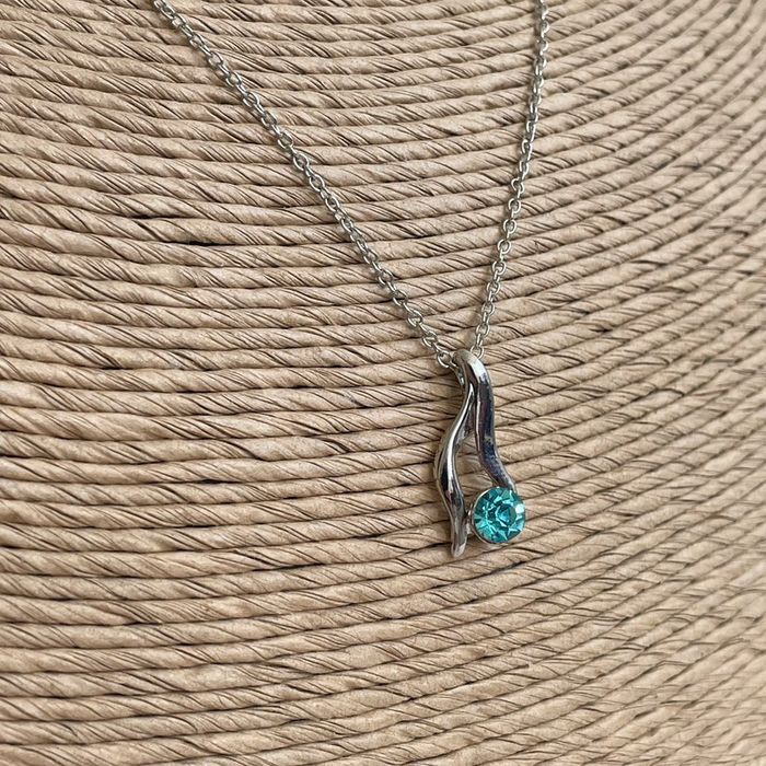 🚨 idée cadeau  🚨 parure de bijoux neuve avec écrin - photo numéro 5