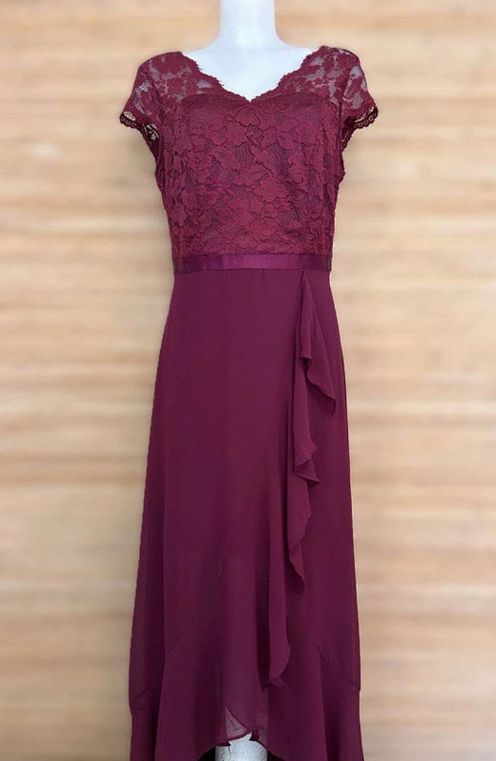 Robe rouge bordeaux taille L daisyaner