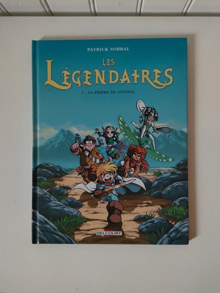 BD les légendaires numéro 1 la pierre de jovenia