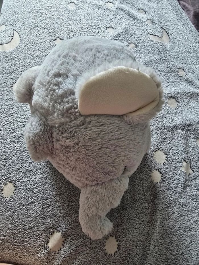 Maxi peluche tirelire éléphant - photo numéro 2