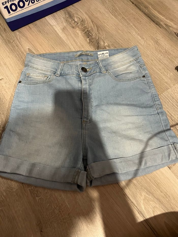 Lot shorts - photo numéro 2