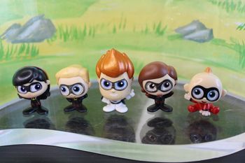 Doorables lot figurines les indestructibles