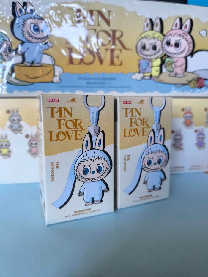 x2 Pin for Love A-M Labubu (Brand New & Authentic Pop Mart)