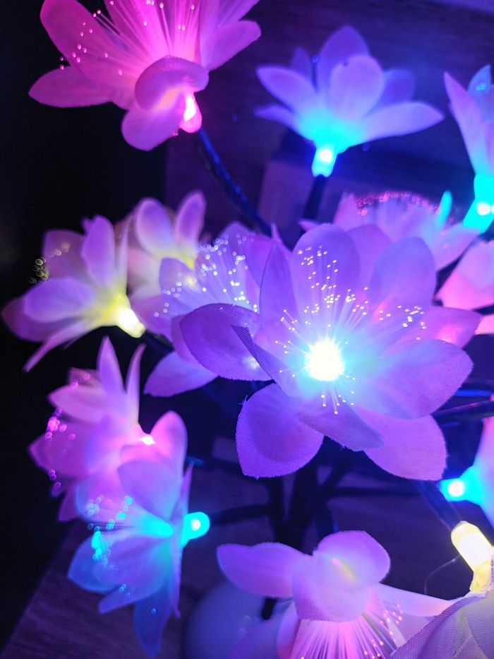 Lampe fleurs avec fibres optiques - photo numéro 6