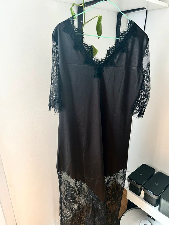 Robe femme dentelle neuve taille L