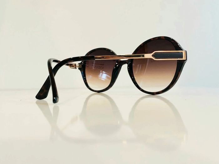 Lunette de soleil femme marron et dorée verres dégradés UV protection catégorie 3 - photo numéro 4