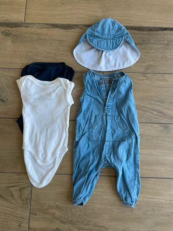 Lot 1 salopette + 1 chapeau + 2 bodies 3-6 mois