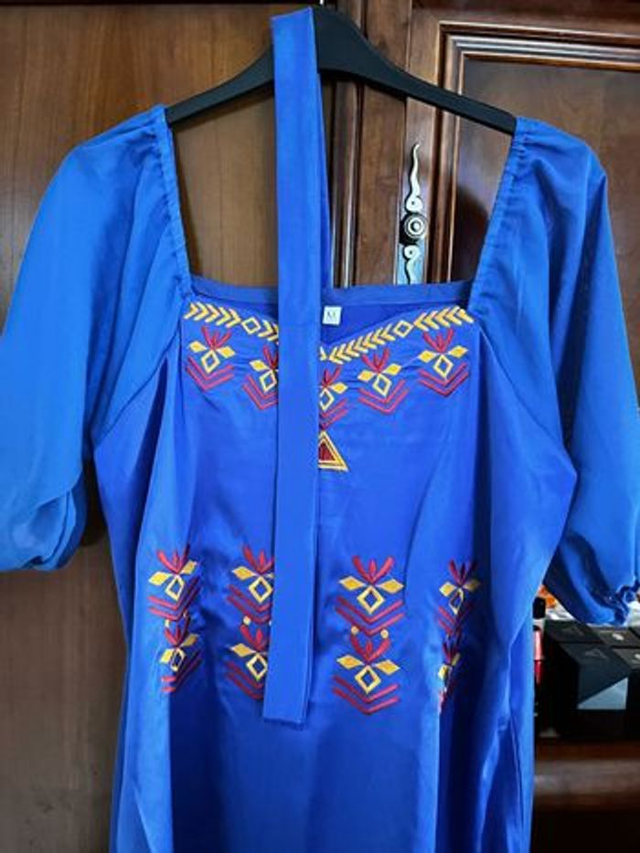 Robe kabyle brodé pour femme, tissu satin et voile, taille XL - photo numéro 3