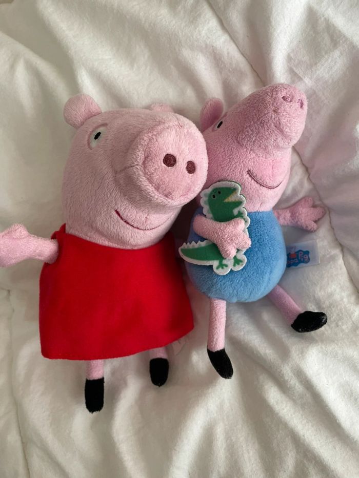 Duo / lot 2 peluches Peppa Pig et Georges - photo numéro 2