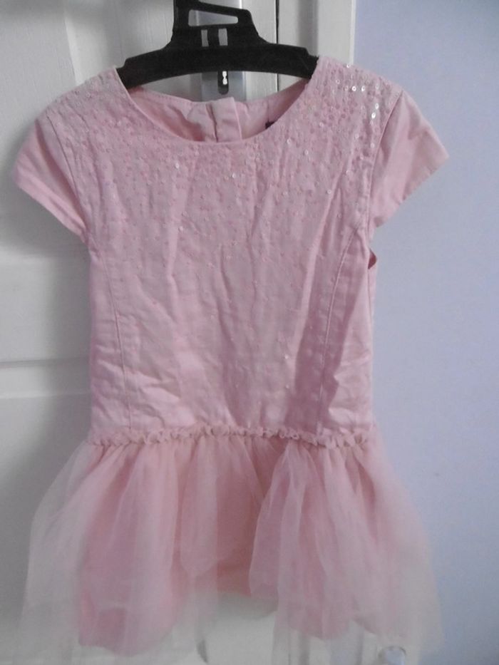 Jolie robe de cérémonie rose