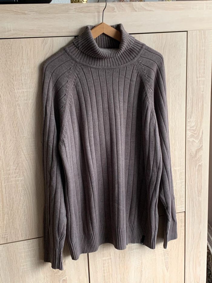 col roulé Gino santi casual XL 😺 - photo numéro 4