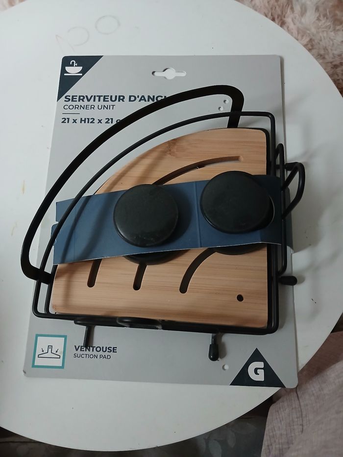 Etagere salle de bain