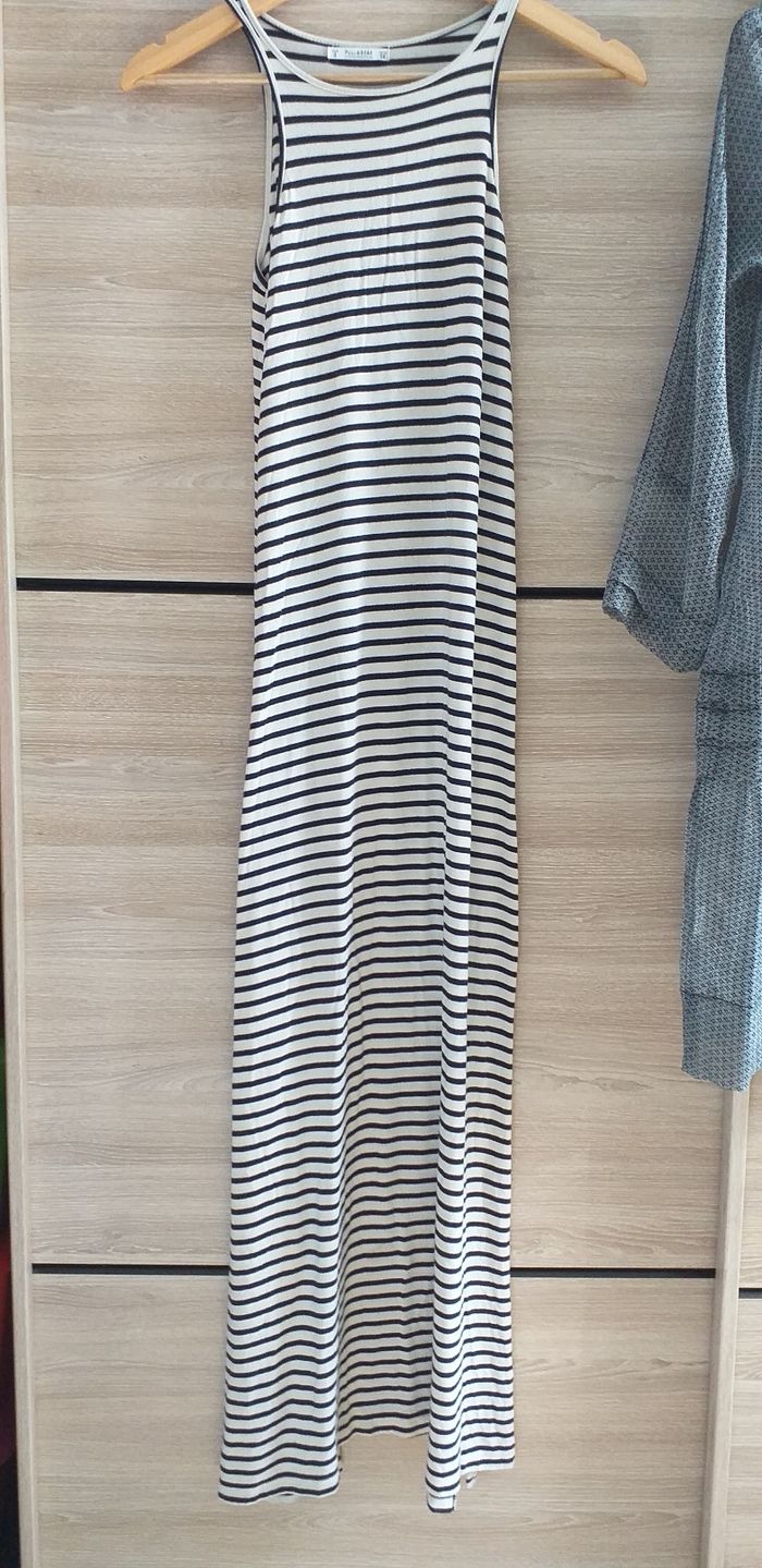 Robe sans manche à rayures