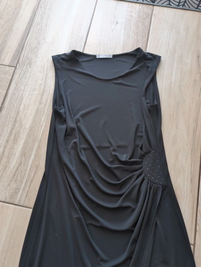 Robe noir fluide - photo numéro 2