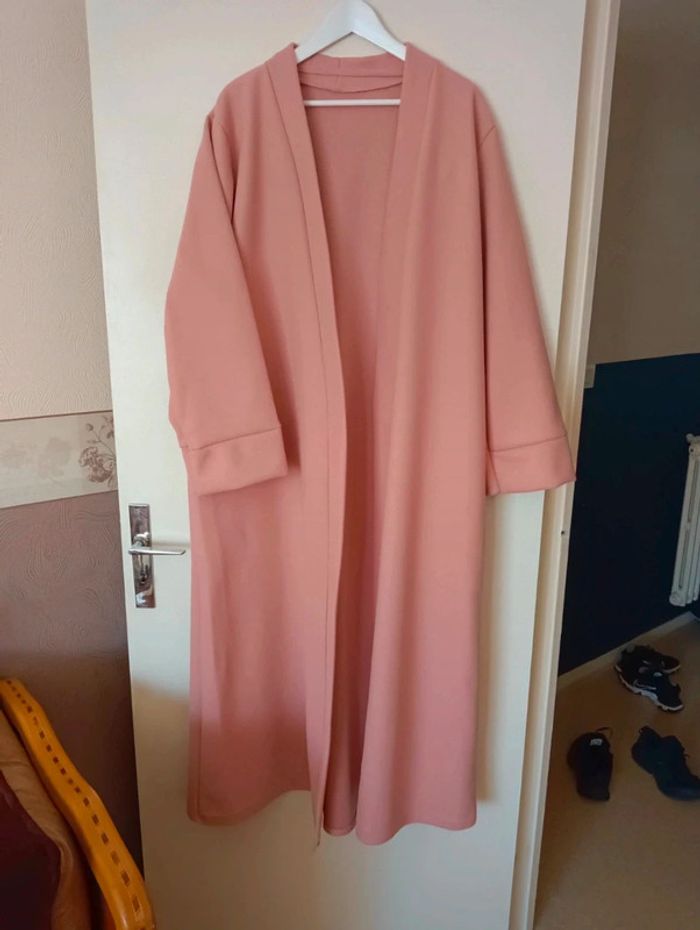 veste longue rose - photo numéro 3