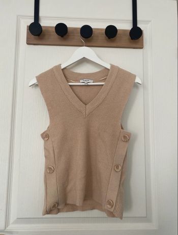 Pull Sans Manches  B.Young