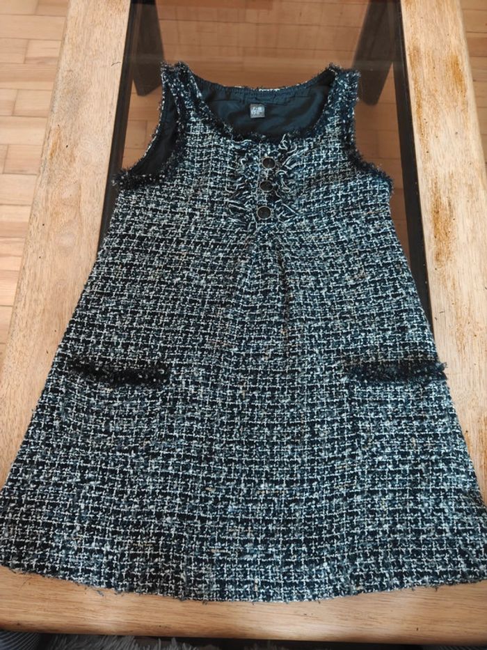 Robe Zara taille 7/8 ans
