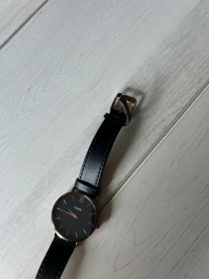 Montre cluse - photo numéro 3