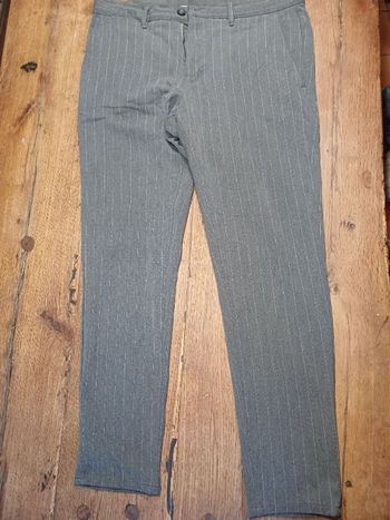 Pantalon neuf