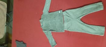 Ensemble pull et pantalon 12 mois
