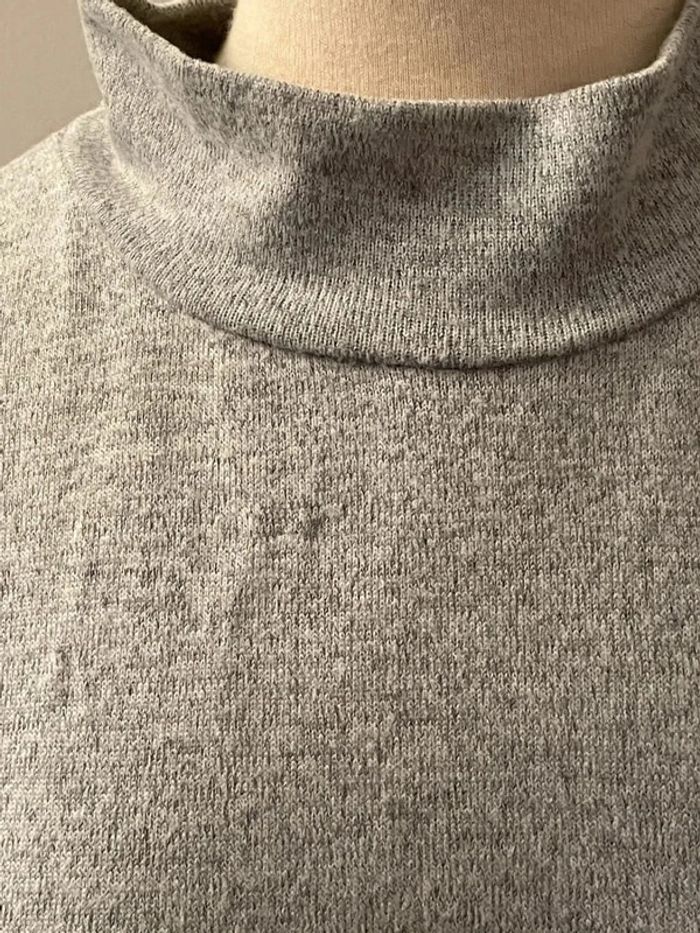 Superbe pull manches courtes gris ample - photo numéro 5