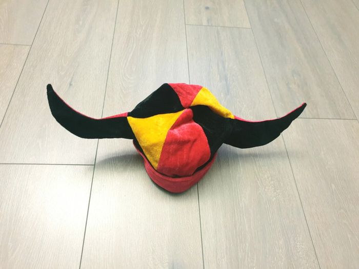 Chapeau festif. Taille unique
