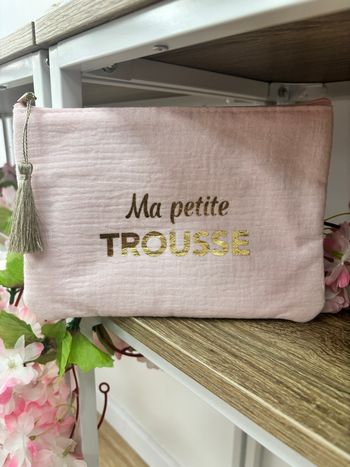 Pochette trousse maquillage rose clair message 