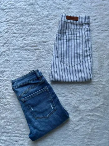 Lot de 2 jeans - bleu et rayé