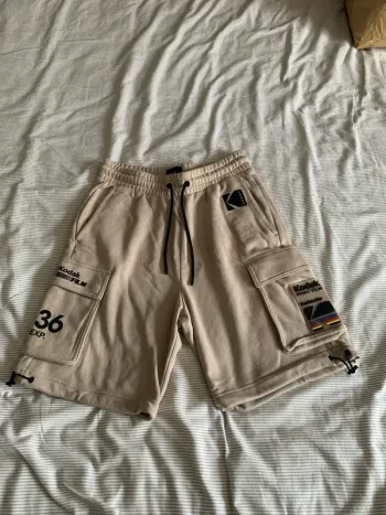 Bermuda beige