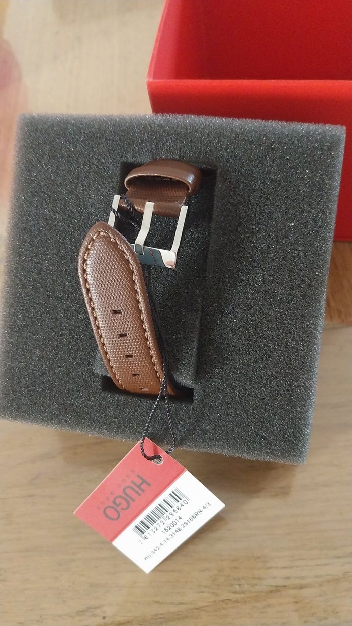Montre homme hugo BOSS neuve - photo numéro 2