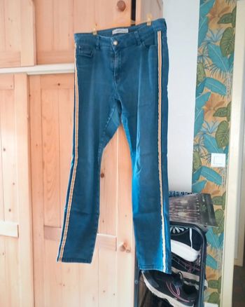 Jean bleu avec rayures