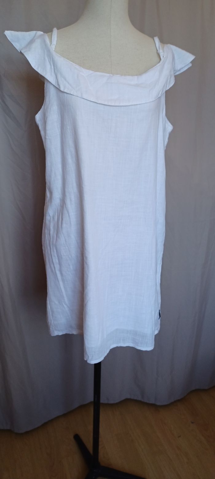 Très jolie robe d'été femme T 4 - photo numéro 1