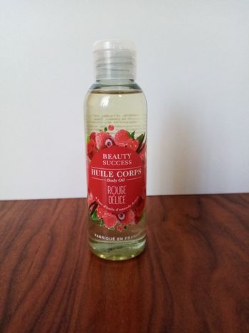 Huile corps (rouge délice)