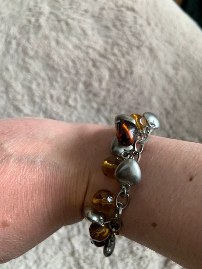 Bracelet fantaisie à cœurs